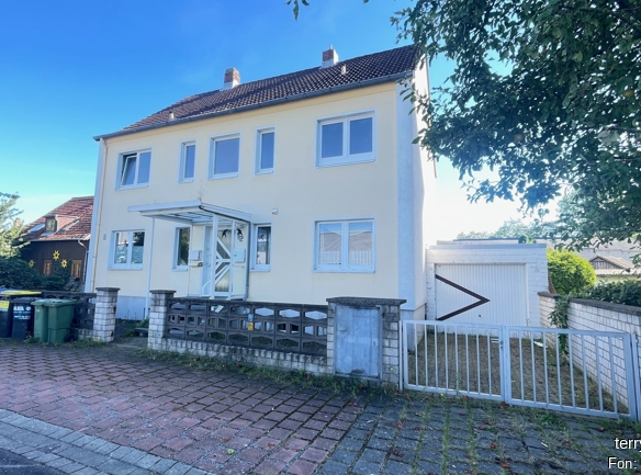 3- Zimmer Erdgeschosswohnung mit Garten und Garage in einem Zweifamilienhaus in Braunschweig