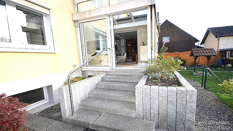 3- Zimmer Erdgeschosswohnung mit Garten und Garage in einem Zweifamilienhaus in Braunschweig