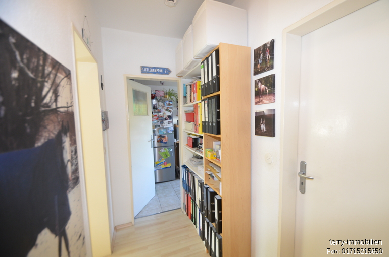 2- Zimmer Erdgeschosswohnung mit Balkon in Braunschweig Heidberg