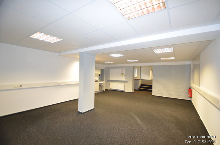 Gewerberäume für Praxis, Therapieräume, Fitnessstudios, Schulungsräume oder Büro in Kästorf zu vermieten!