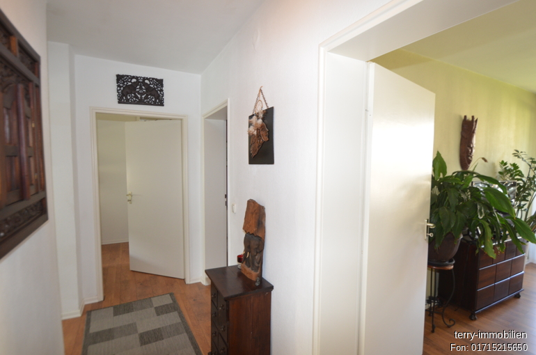 Bezugsfertige 3- Zimmerwohnung mit Balkon in Salzgitter