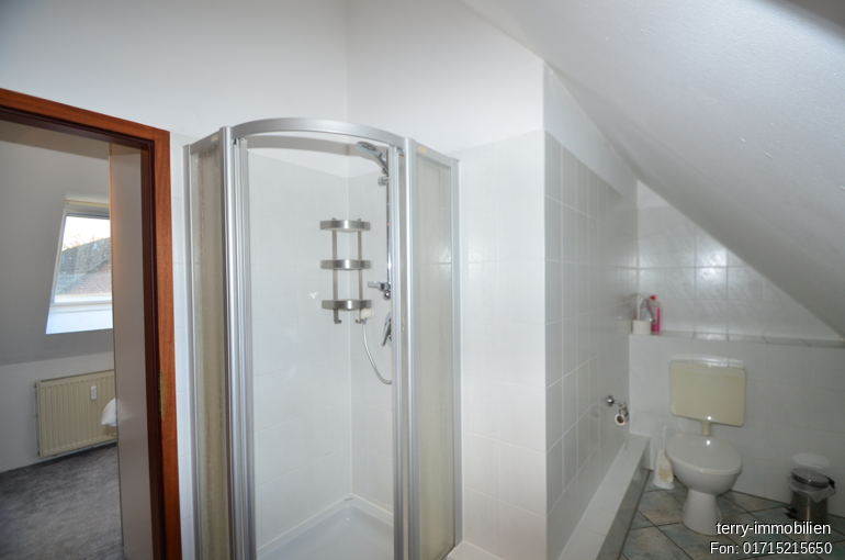 Charmante 4- Zimmer-Maisonette-Wohnung mit Balkon und Loggia in Isenbüttel