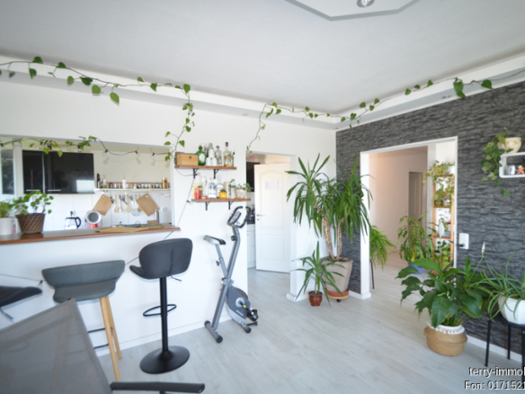 Bezugsfertige sanierte Eigentumswohnung in Thiede