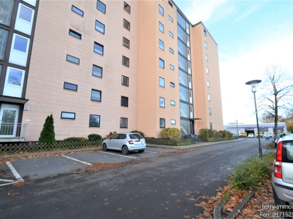 Freistehende 3-Zimmer Eigentumswohnung mit viel Tageslicht in netter Nachbarschaft