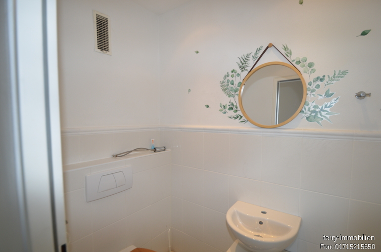 Bezugsfertige sanierte Eigentumswohnung in Thiede