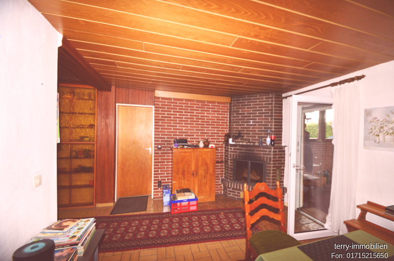 Einfamilienhaus mit Einliegerwohnung und historischem Charme