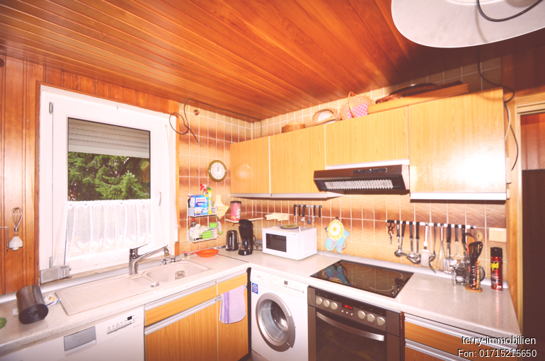 Einfamilienhaus mit Einliegerwohnung und historischem Charme