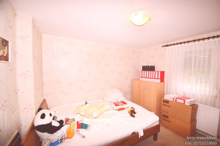 Einfamilienhaus mit Einliegerwohnung und historischem Charme