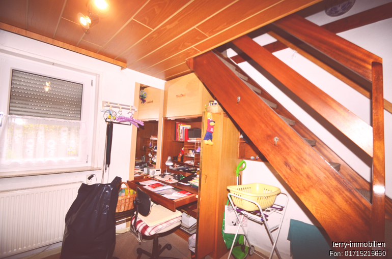 Einfamilienhaus mit Einliegerwohnung und historischem Charme