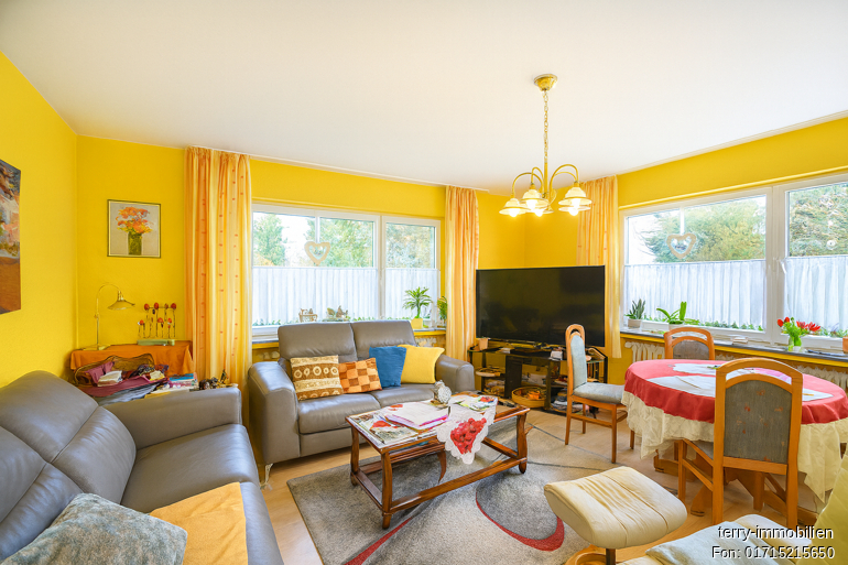 Gepflegtes Wohnhaus mit Wintergarten, großem Grundstück und vielseitigen Nutzungsmöglichkeiten