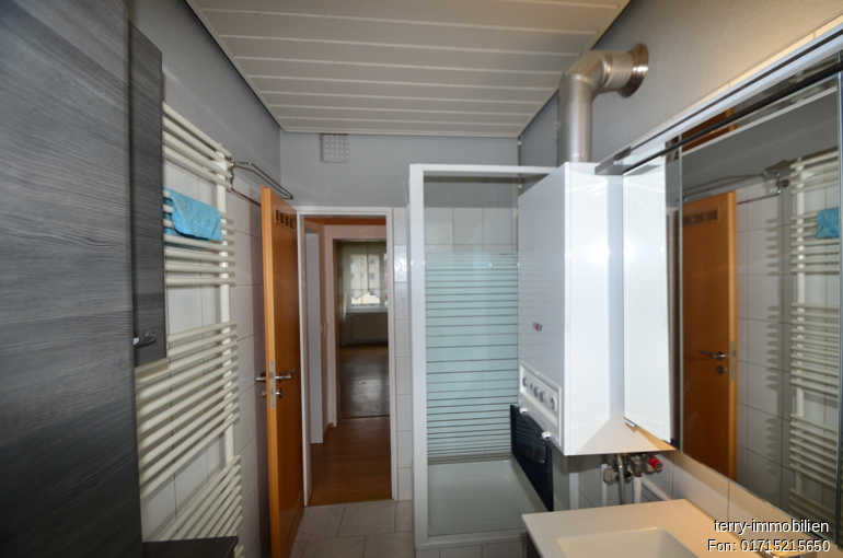 Charmante 3‑Zimmer‑Wohnung mit Loggia in gepflegtem Mehrfamilienhaus