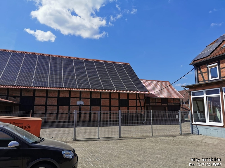 RESTHOF 1869 MIT BAULAND & PV-ANLAGE