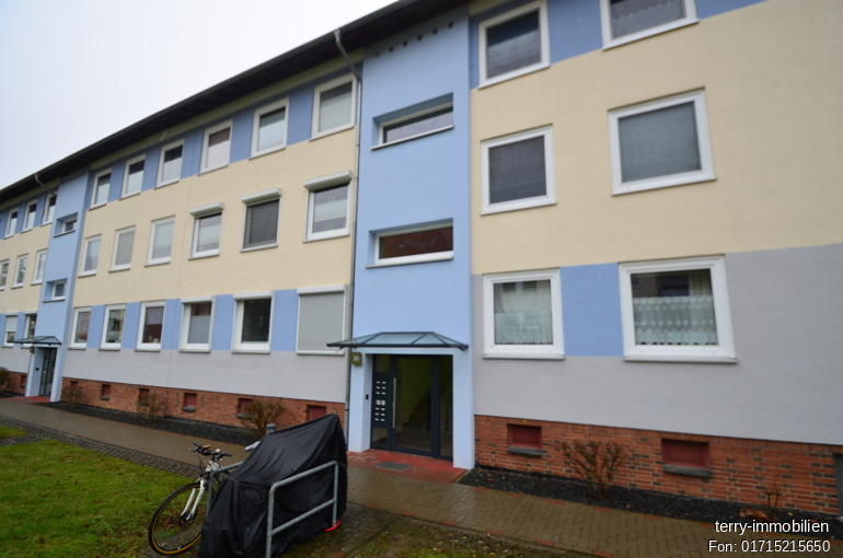 Charmante 3‑Zimmer‑Wohnung mit Loggia in gepflegtem Mehrfamilienhaus