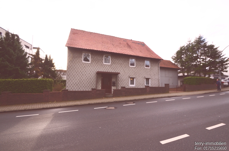 Einfamilienhaus mit Einliegerwohnung und historischem Charme in Thiede