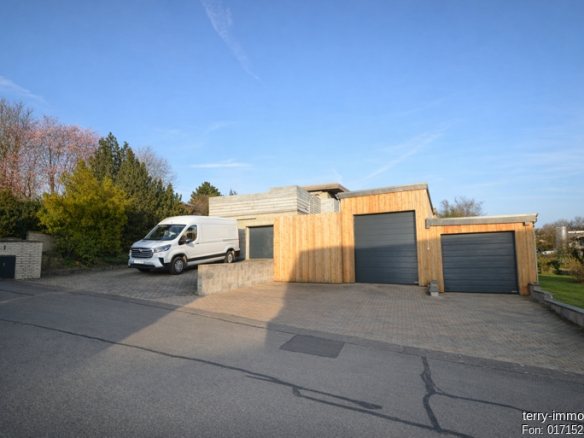 Bieterverfahren: Einfamilienhaus mit außergewöhnlichem Potenzial auf großem Traumgrundstück  am 18.04.2026