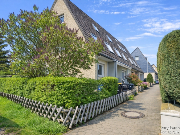 Charmantes Reiheneckhaus mit vielen Extras und großem Potenzial