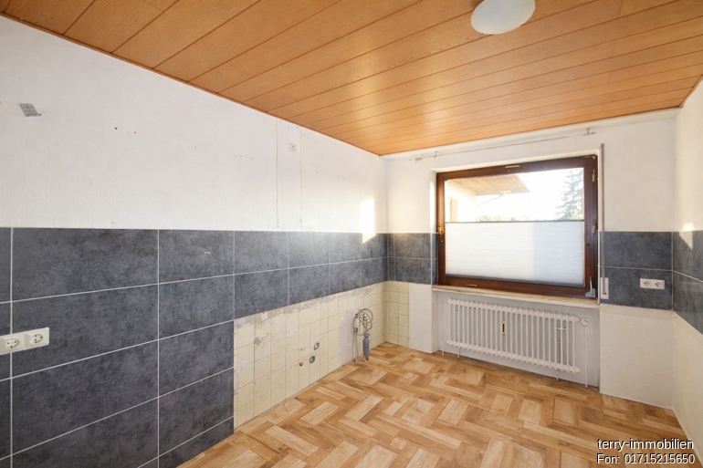 Einfamilienhaus mit außergewöhnlichem Potenzial auf großem Traumgrundstück